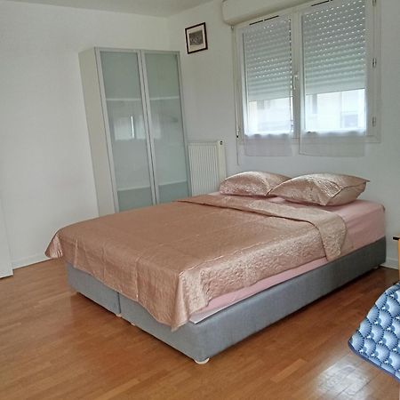 Studio Lumineux Courbevoie Kültér fotó