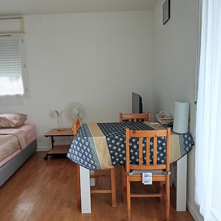 Studio Lumineux Courbevoie Kültér fotó